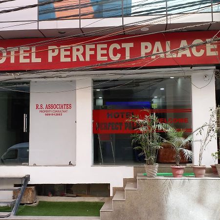 Hotel Perfect Palace Νέο Δελχί Εξωτερικό φωτογραφία