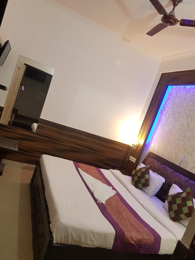 Hotel Perfect Palace Νέο Δελχί Εξωτερικό φωτογραφία