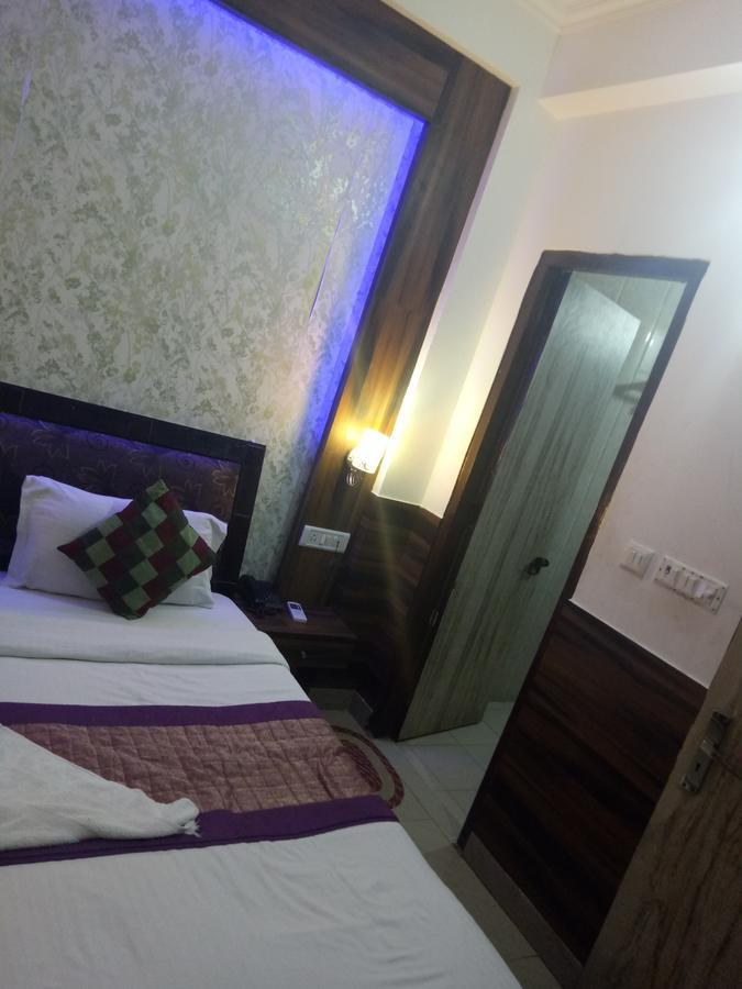 Hotel Perfect Palace Νέο Δελχί Εξωτερικό φωτογραφία