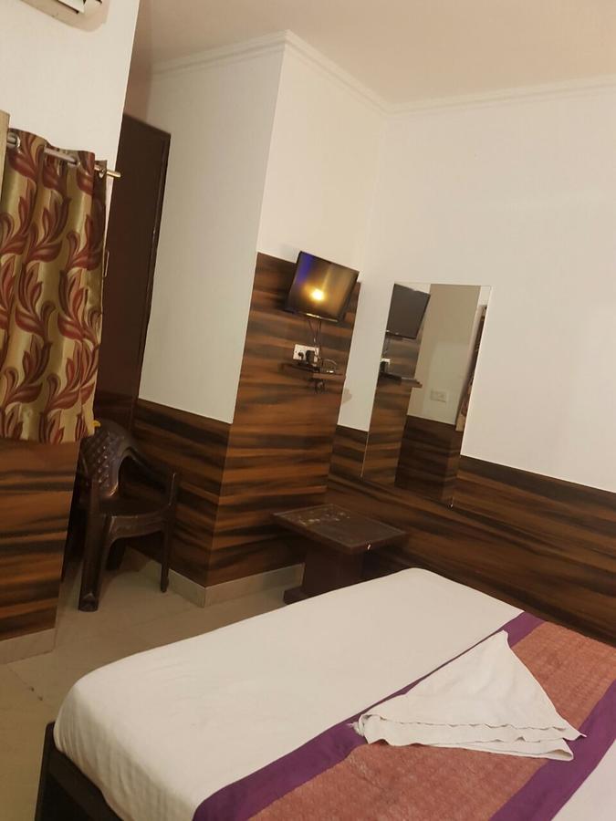Hotel Perfect Palace Νέο Δελχί Εξωτερικό φωτογραφία