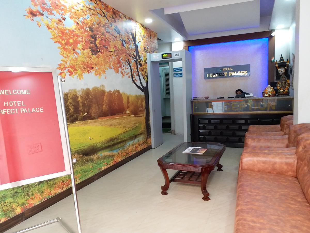 Hotel Perfect Palace Νέο Δελχί Εξωτερικό φωτογραφία