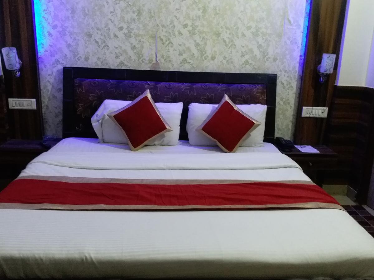 Hotel Perfect Palace Νέο Δελχί Εξωτερικό φωτογραφία