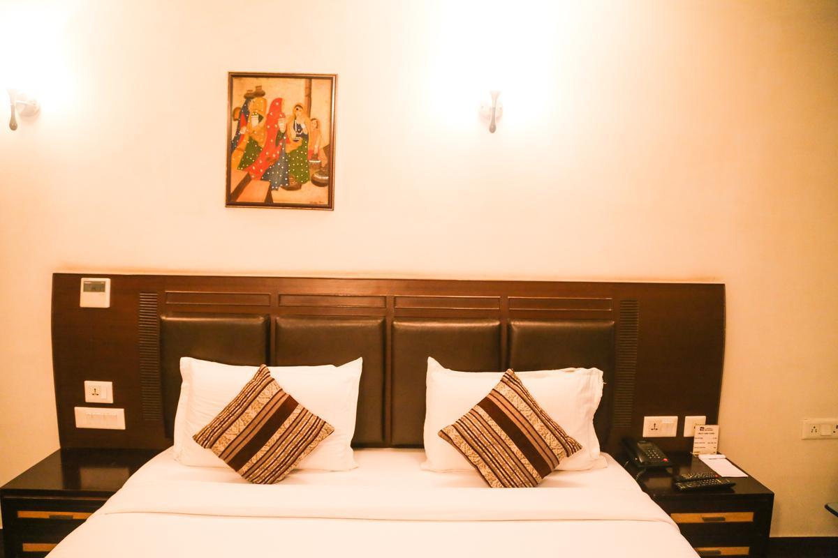 Hotel Perfect Palace Νέο Δελχί Εξωτερικό φωτογραφία